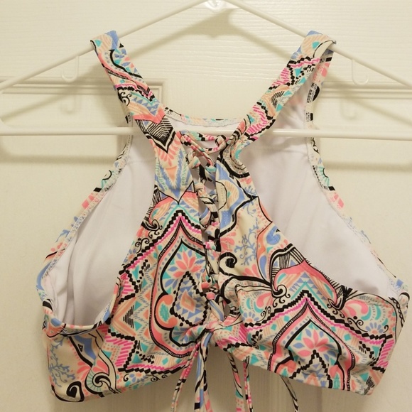 Swim top - Picture 3 of 4